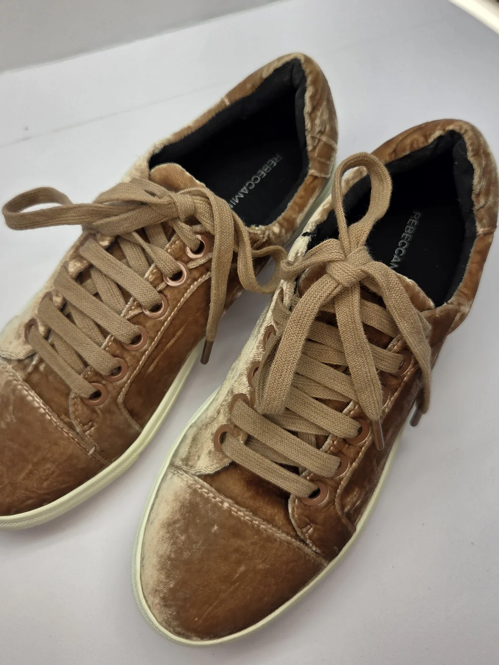 Rebecca Minkoff Bleecker Too Crushed Velvet Sneakers – Blush/Rose Size 8.5 New